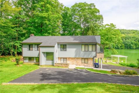 43 Saddle Rock Road Danbury CT 06811