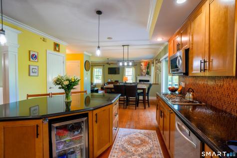 16 John Henry Lane Milford CT 06461