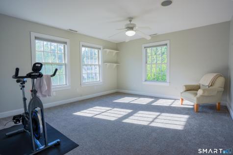 16 John Henry Lane Milford CT 06461