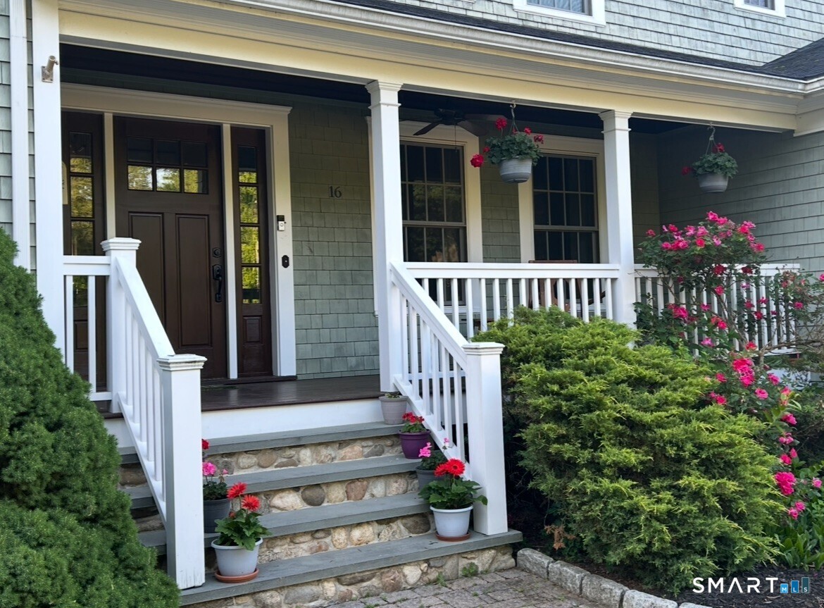 16 John Henry Lane Milford CT 06461