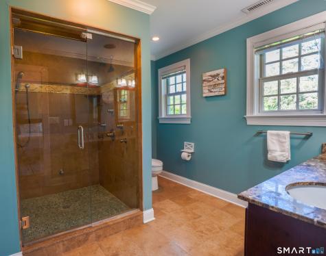 16 John Henry Lane Milford CT 06461