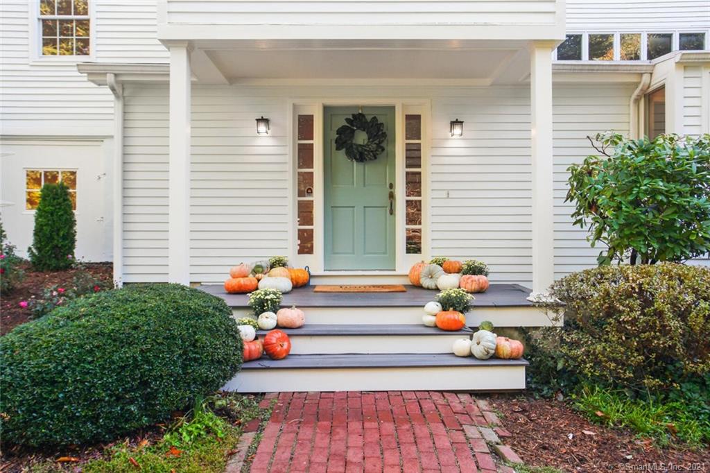 23 Crooked Trail Road Norwalk CT 06853