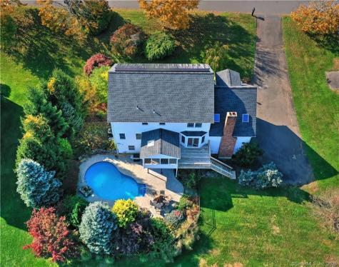 8 Huntington Drive Danbury CT 06811