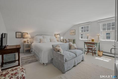 20 Diving Street Stonington CT 06378