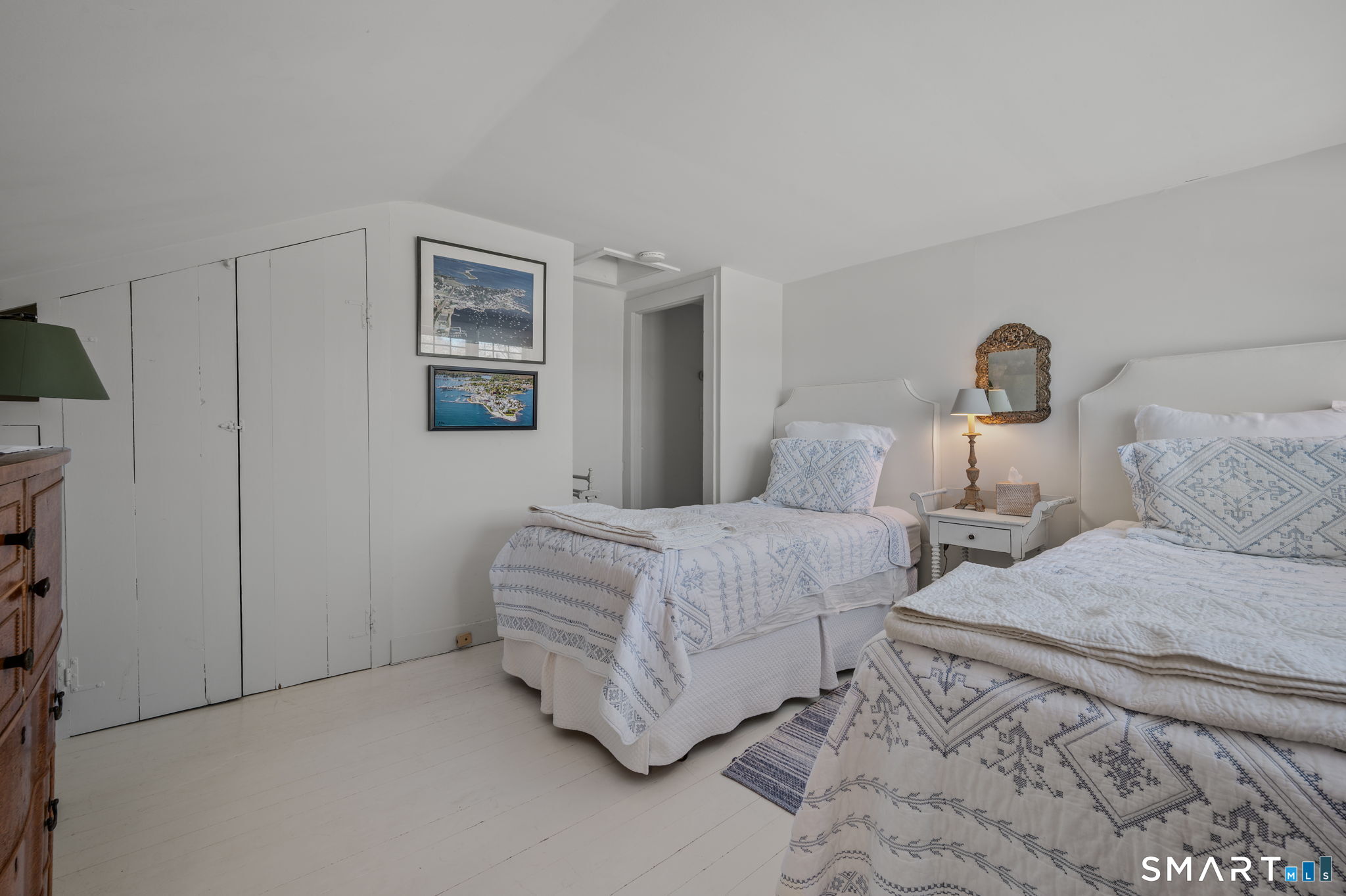 20 Diving Street Stonington CT 06378