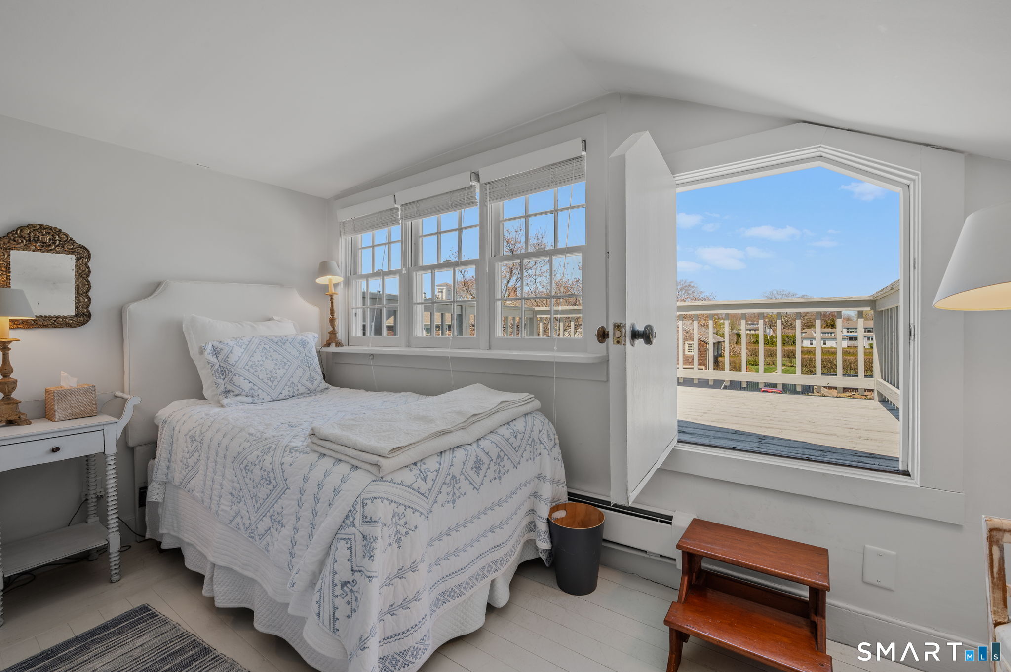 20 Diving Street Stonington CT 06378