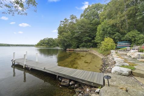 87E Cottage Road Montville CT 06370