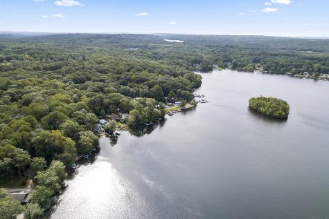 87E Cottage Road Montville CT 06370