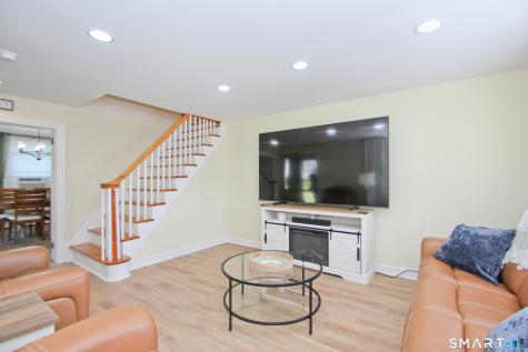 11 Esther Avenue Ellington CT 06029