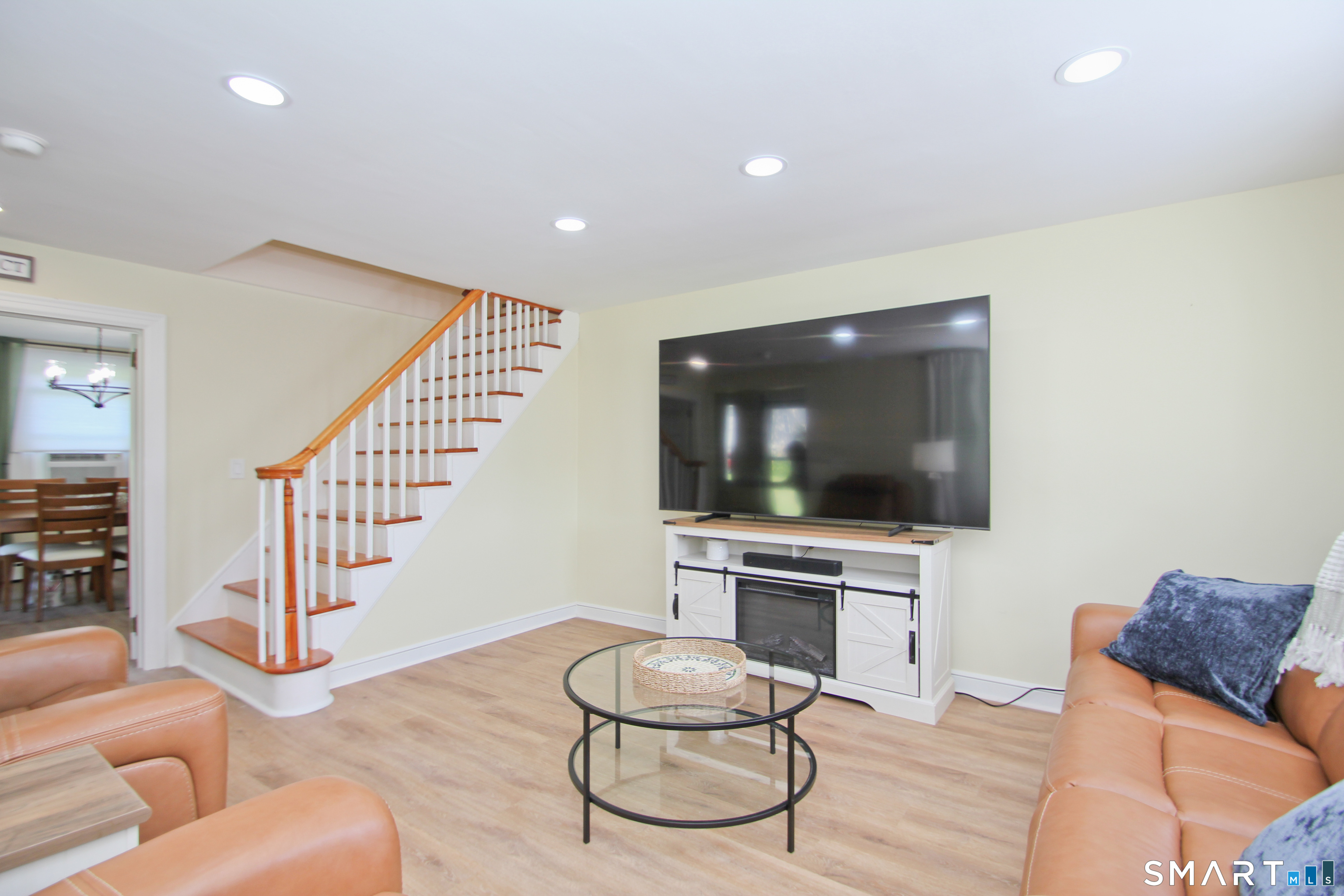 11 Esther Avenue Ellington CT 06029