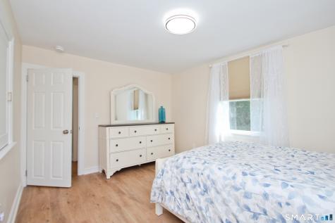 11 Esther Avenue Ellington CT 06029