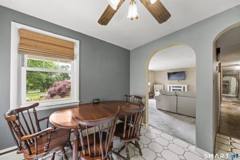 6 Fairview Ave Extension Ellington CT 06029