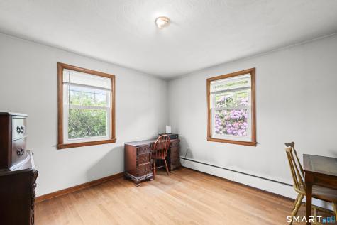 6 Fairview Ave Extension Ellington CT 06029