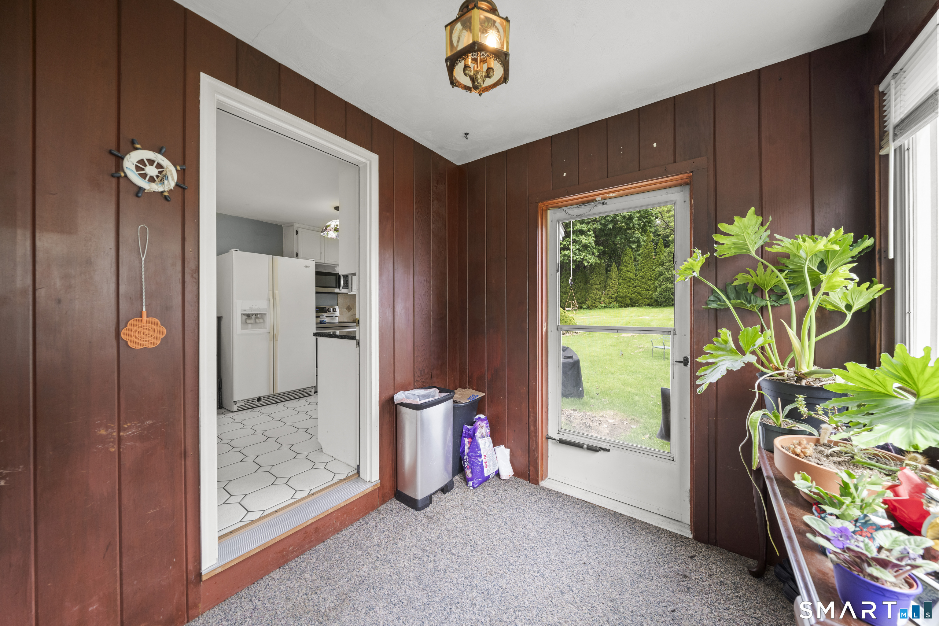 6 Fairview Ave Extension Ellington CT 06029