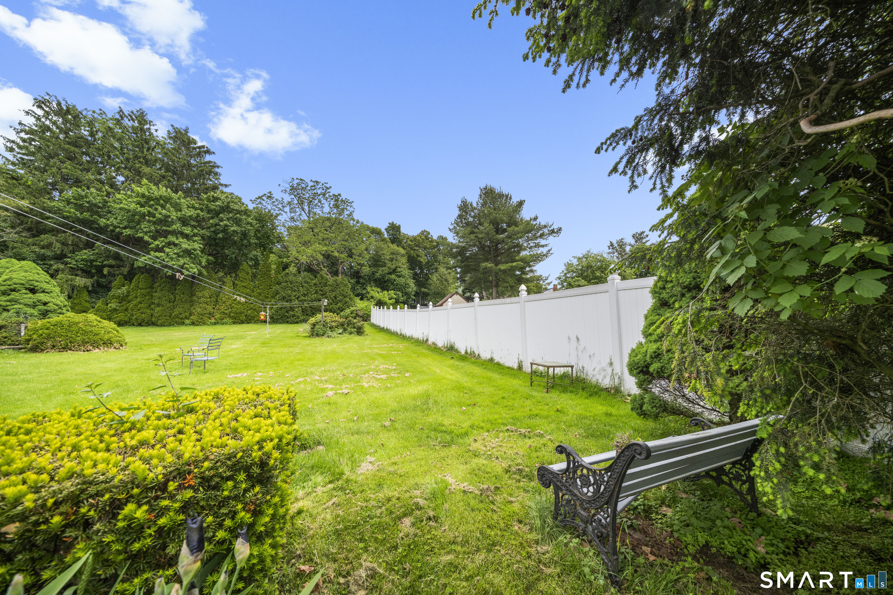 6 Fairview Ave Extension Ellington CT 06029