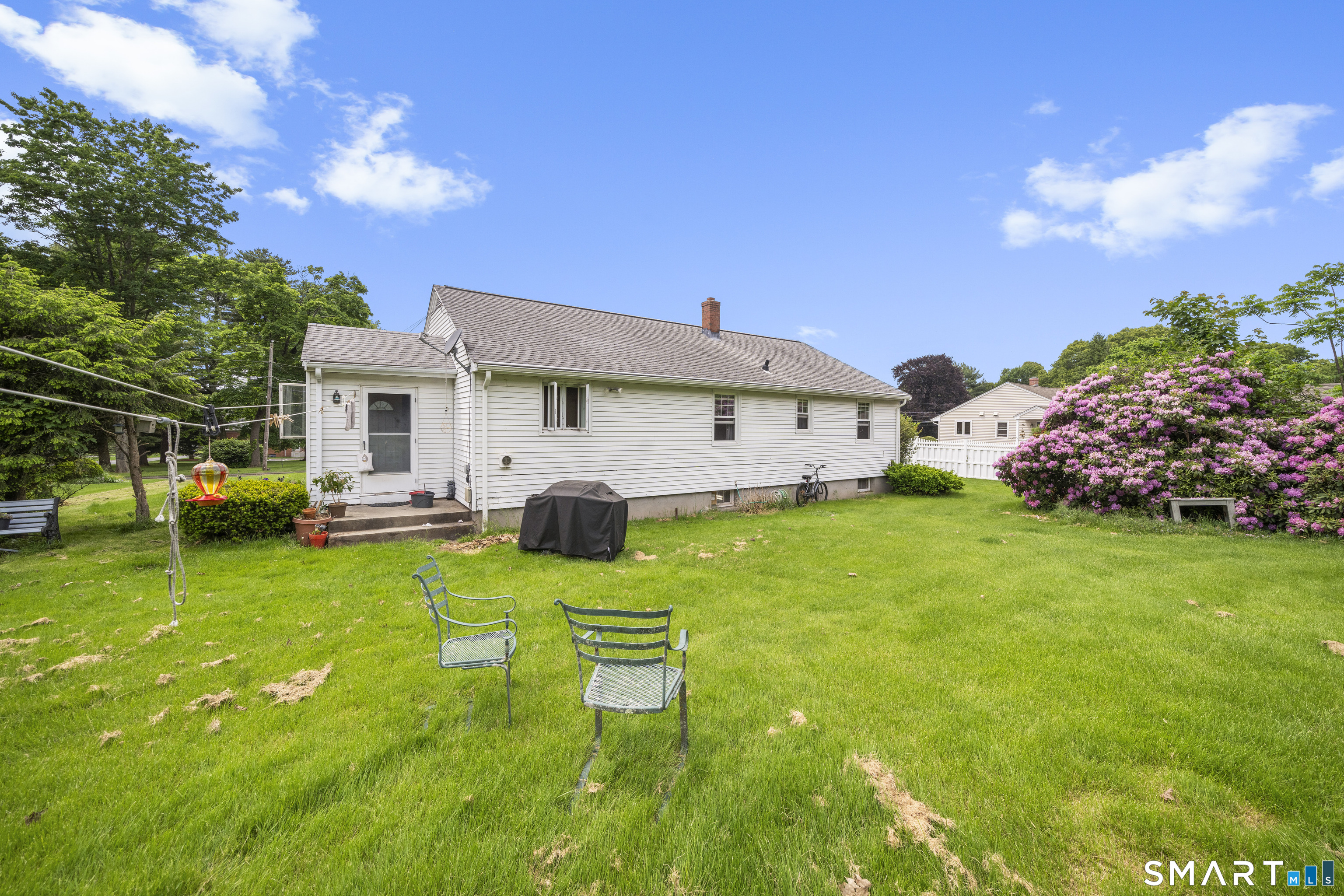 6 Fairview Ave Extension Ellington CT 06029