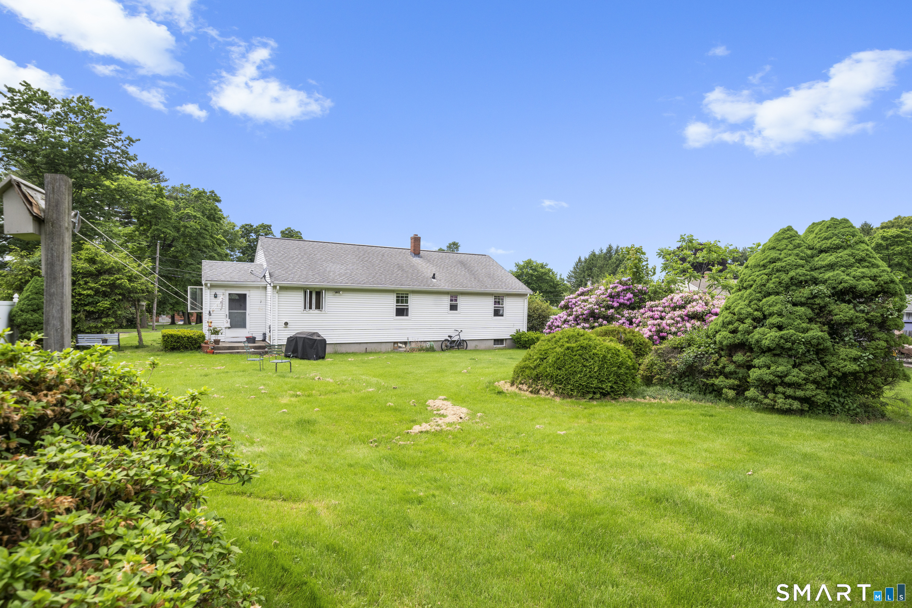 6 Fairview Ave Extension Ellington CT 06029