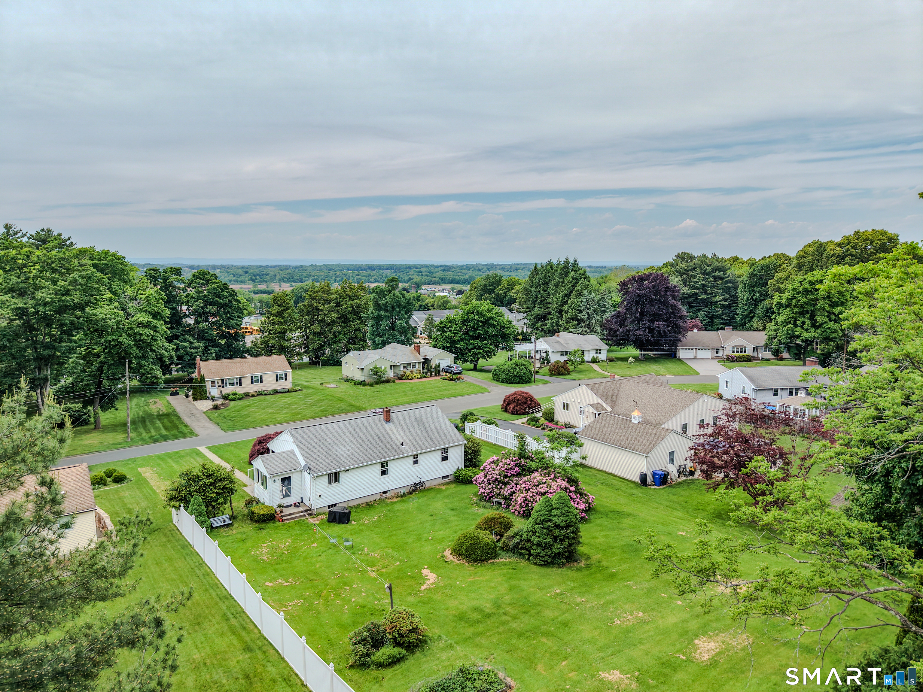 6 Fairview Ave Extension Ellington CT 06029