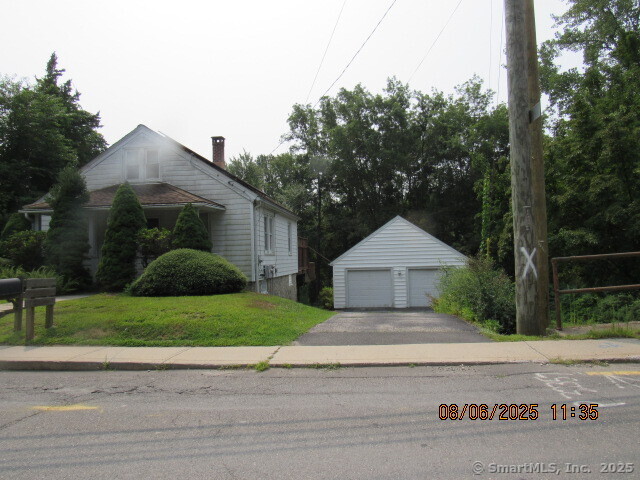 235 West Church Street Seymour CT 06483