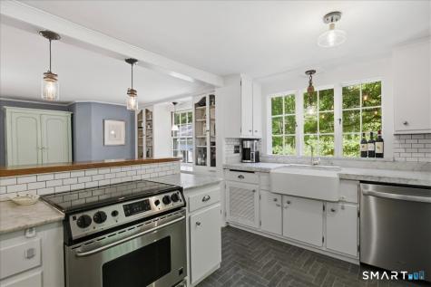247 Chestnut Hill Road Stamford CT 06903