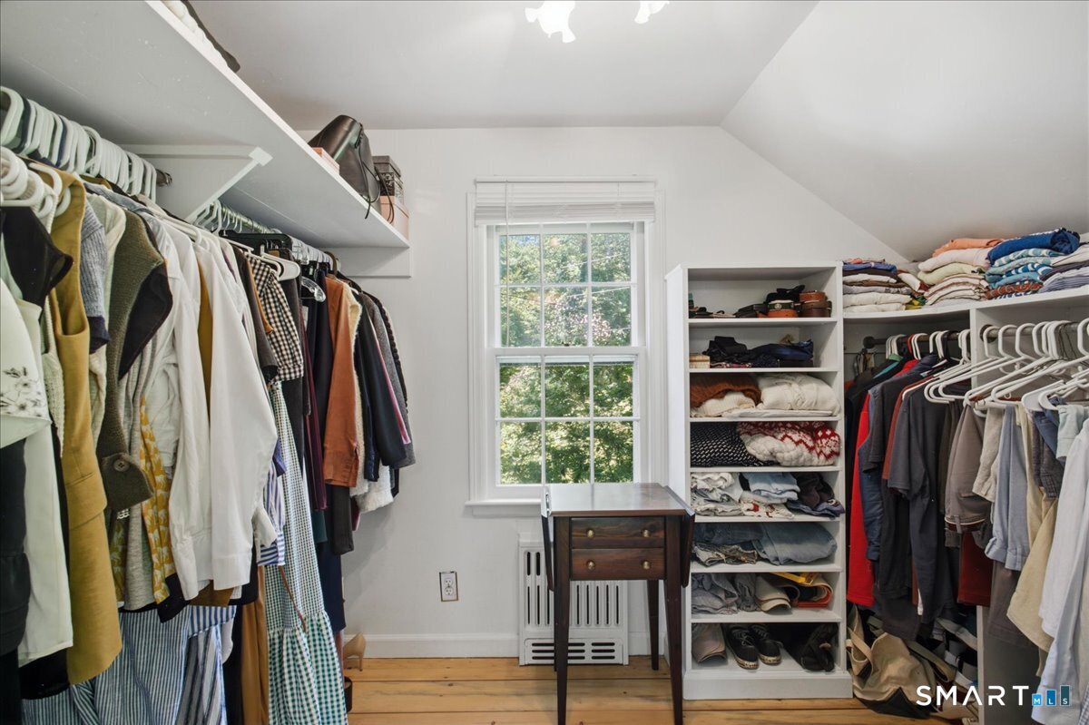 247 Chestnut Hill Road Stamford CT 06903