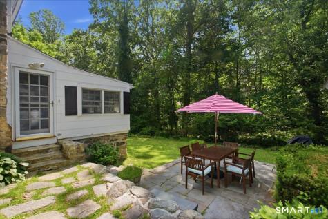 247 Chestnut Hill Road Stamford CT 06903
