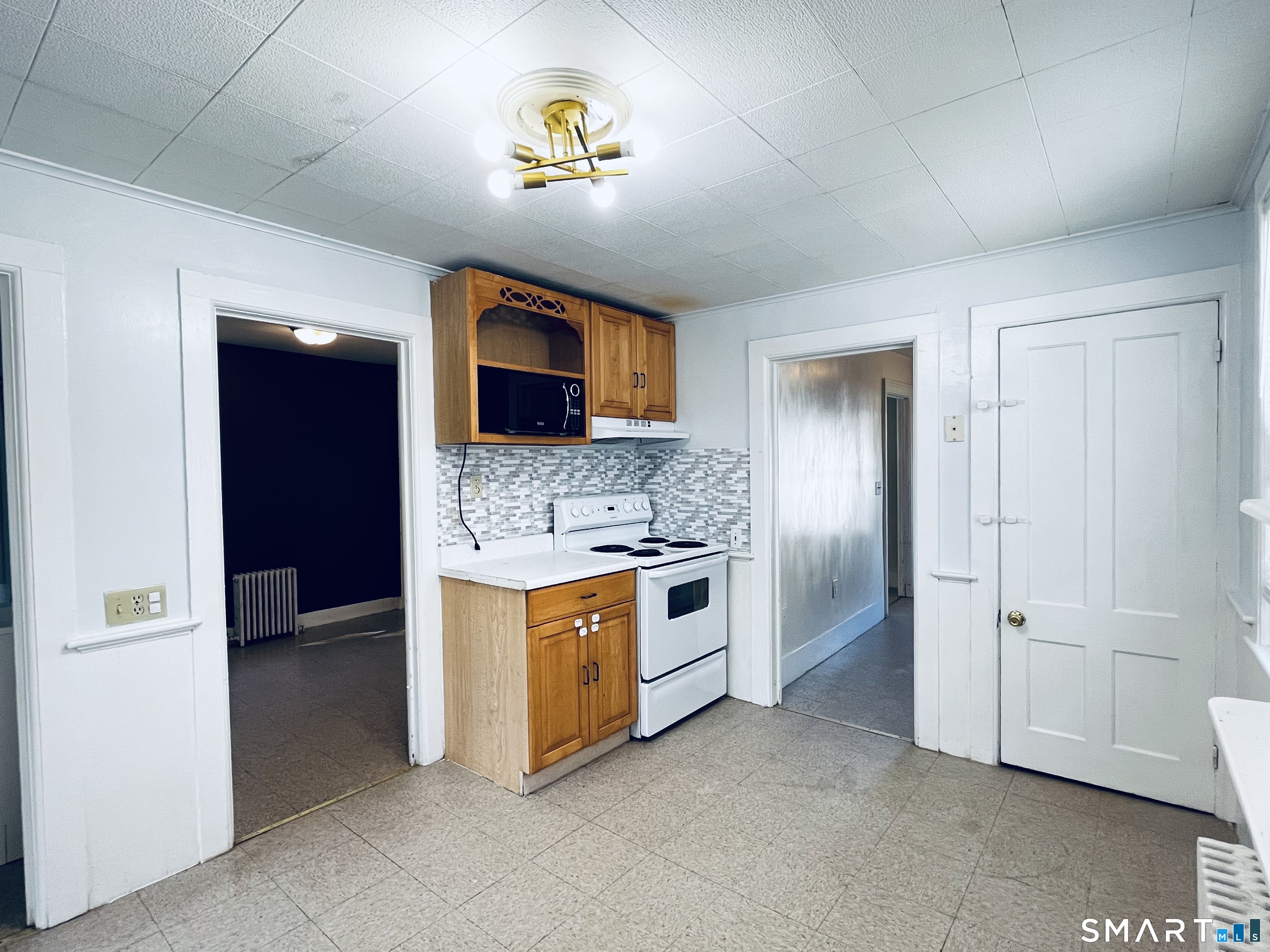 176 Mount Pleasant Street Norwich CT 06360