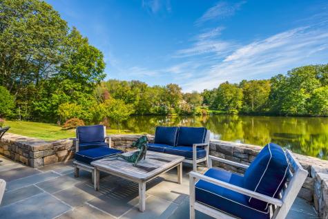63 Dorchester Road Darien CT 06820