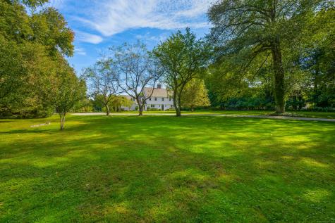 63 Dorchester Road Darien CT 06820