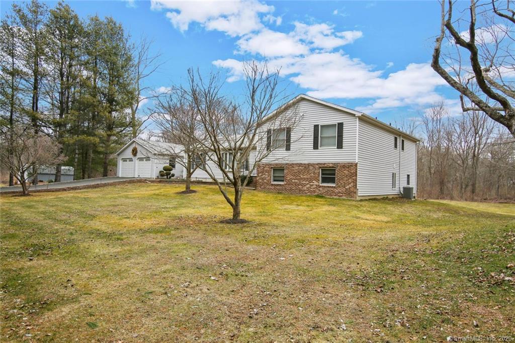 119 Dodgingtown Road Bethel CT 06801