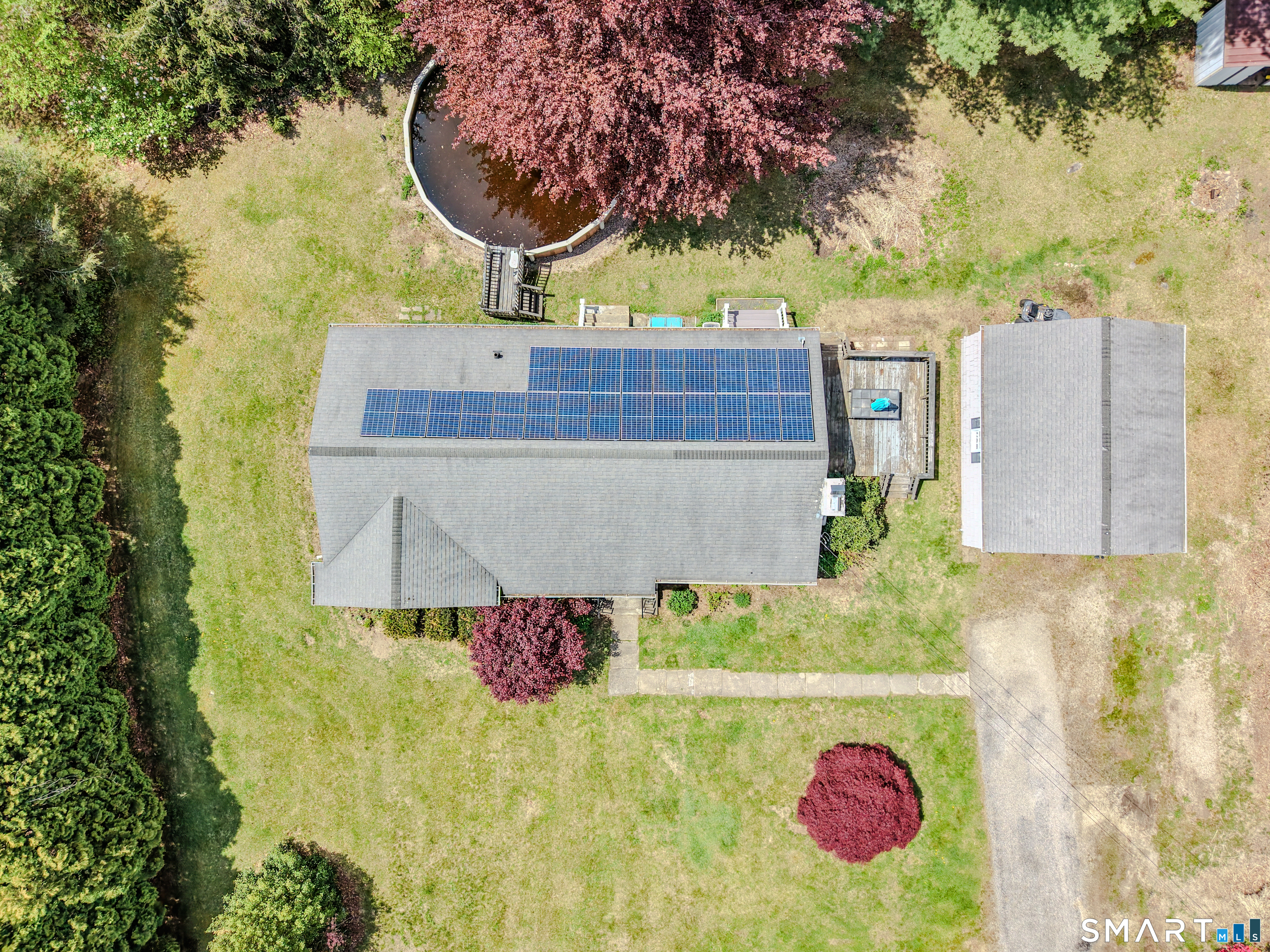 846 Vauxhall Street Extension Waterford CT 06375
