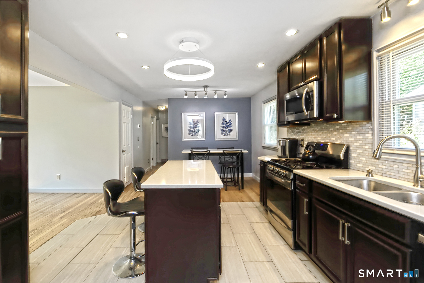 245 Old Point Road Milford CT 06460