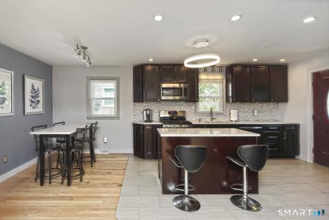 245 Old Point Road Milford CT 06460