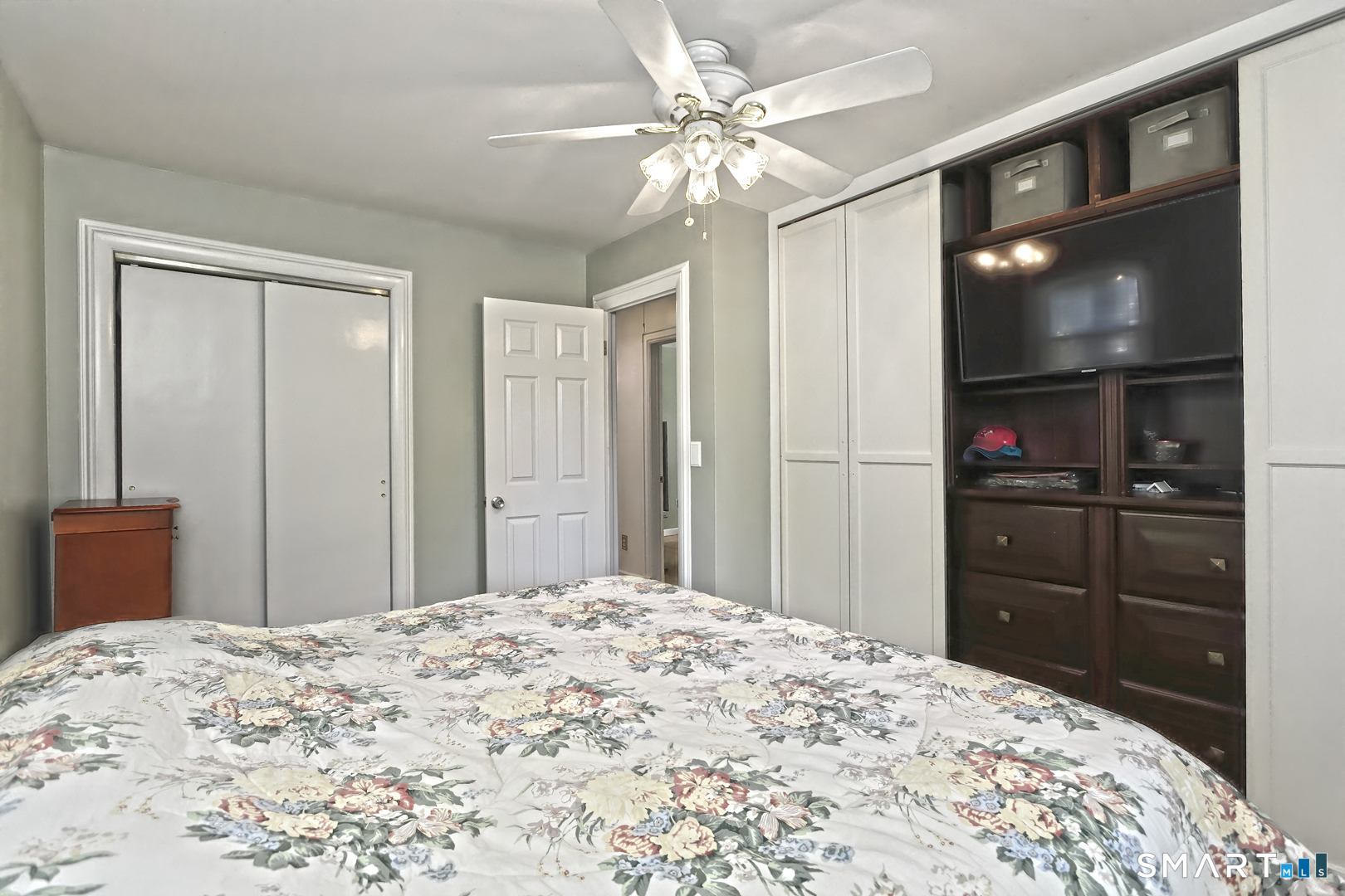 245 Old Point Road Milford CT 06460