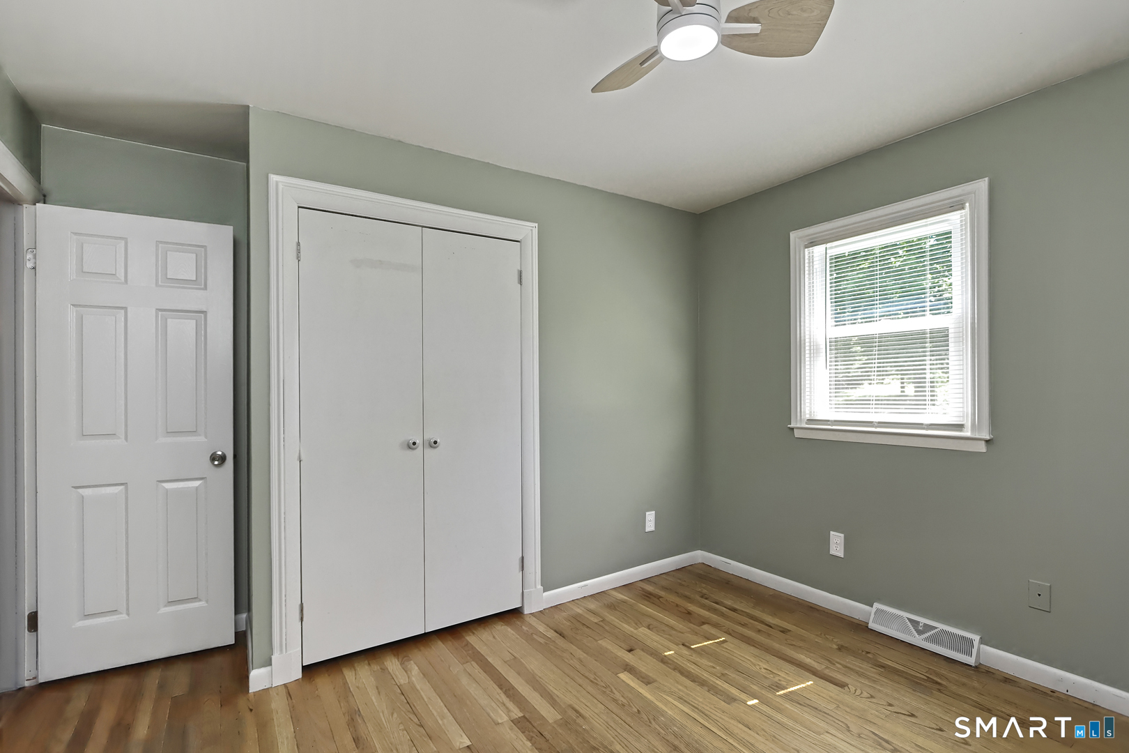 245 Old Point Road Milford CT 06460