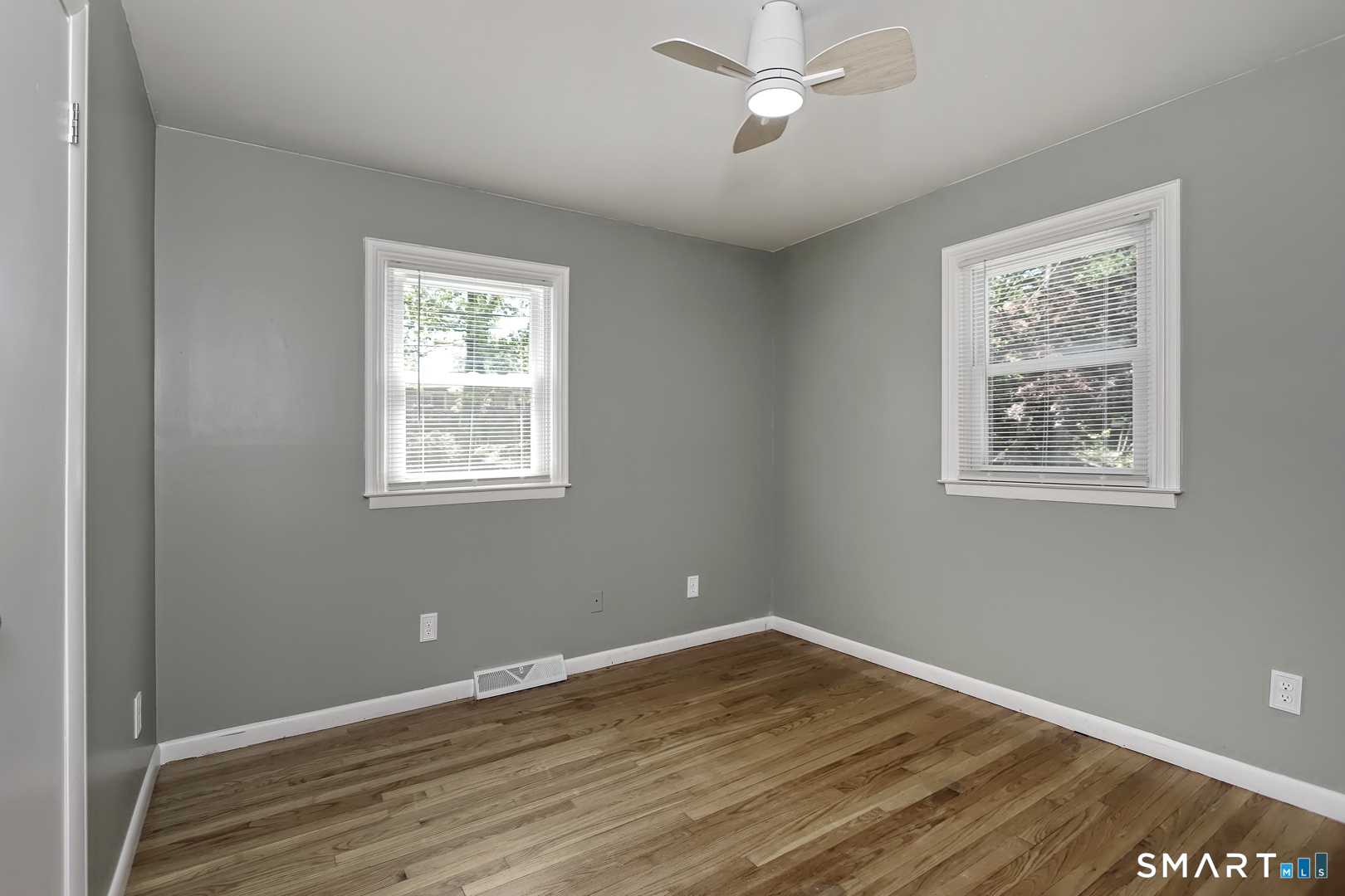 245 Old Point Road Milford CT 06460