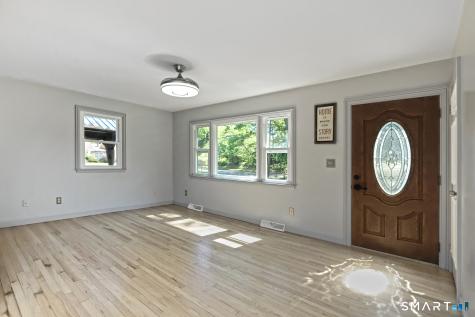 245 Old Point Road Milford CT 06460