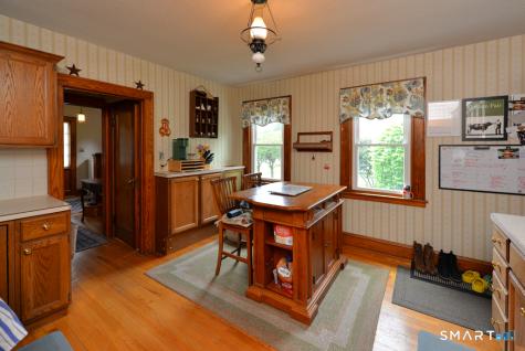 15 Union Street Plymouth CT 06786