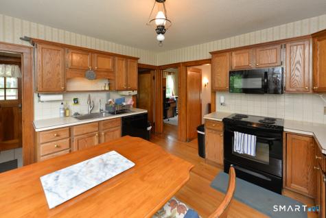 15 Union Street Plymouth CT 06786