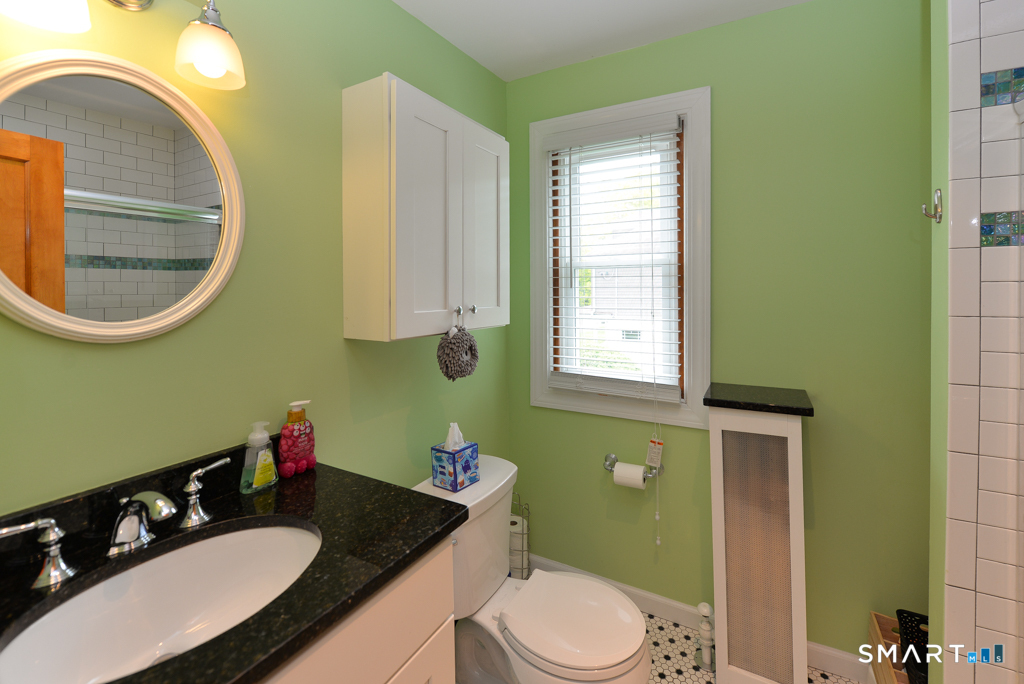 15 Union Street Plymouth CT 06786