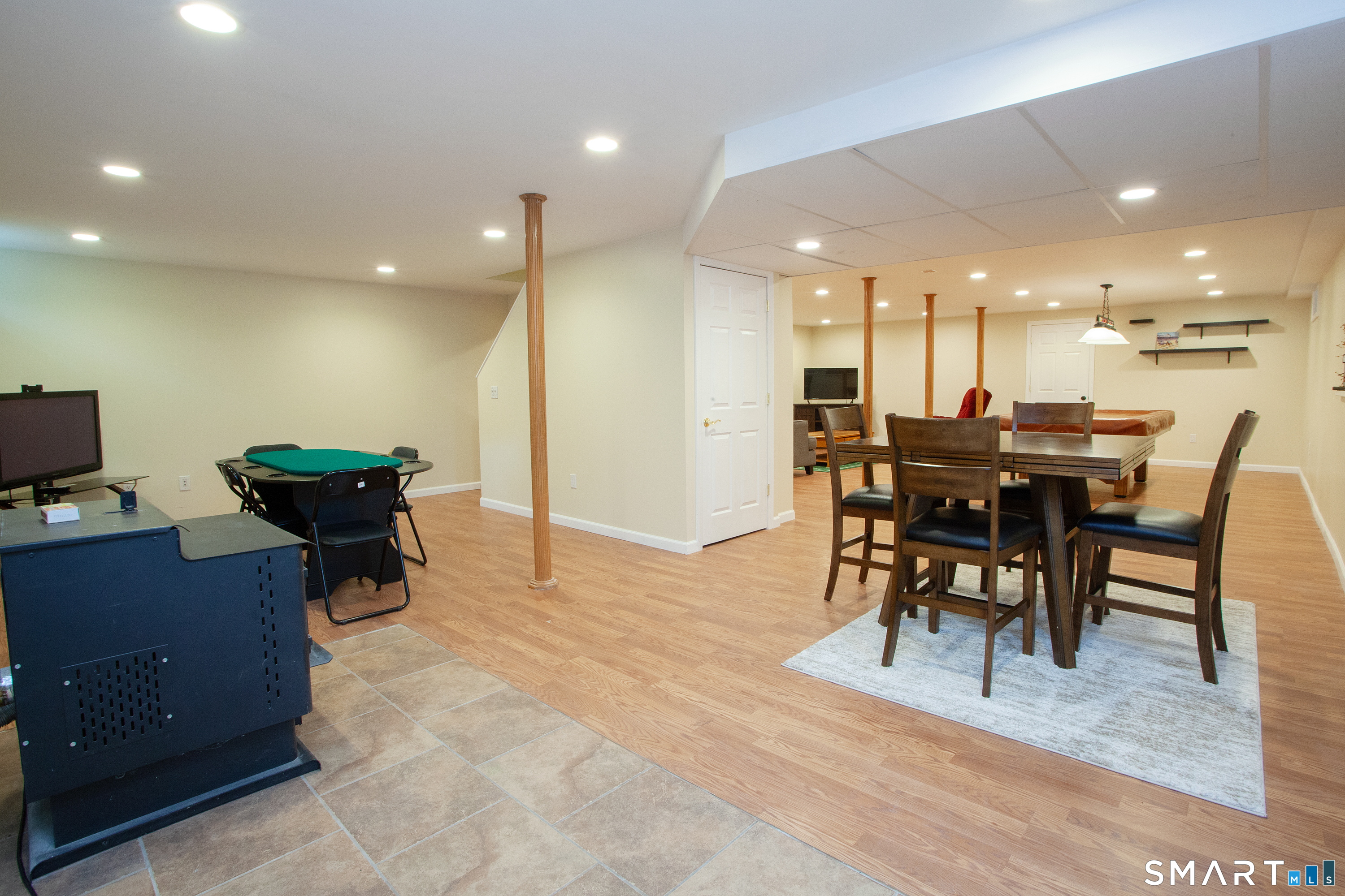 19 Debbie Lane Enfield CT 06082