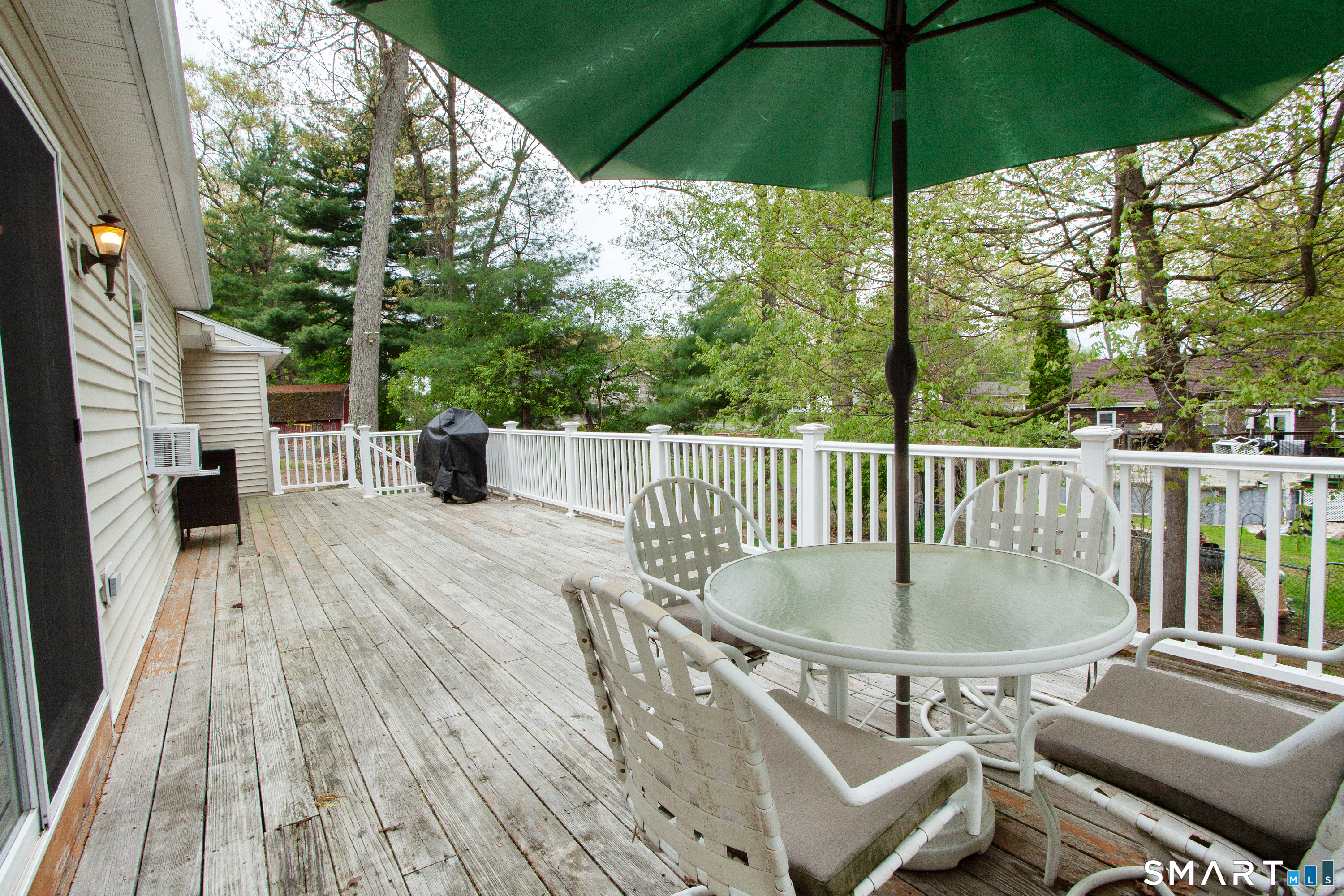 19 Debbie Lane Enfield CT 06082