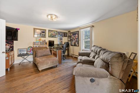 189 Scott Road Waterbury CT 06708