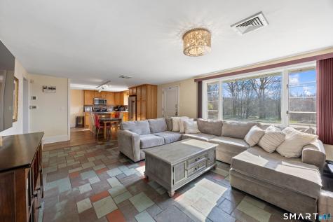189 Scott Road Waterbury CT 06708
