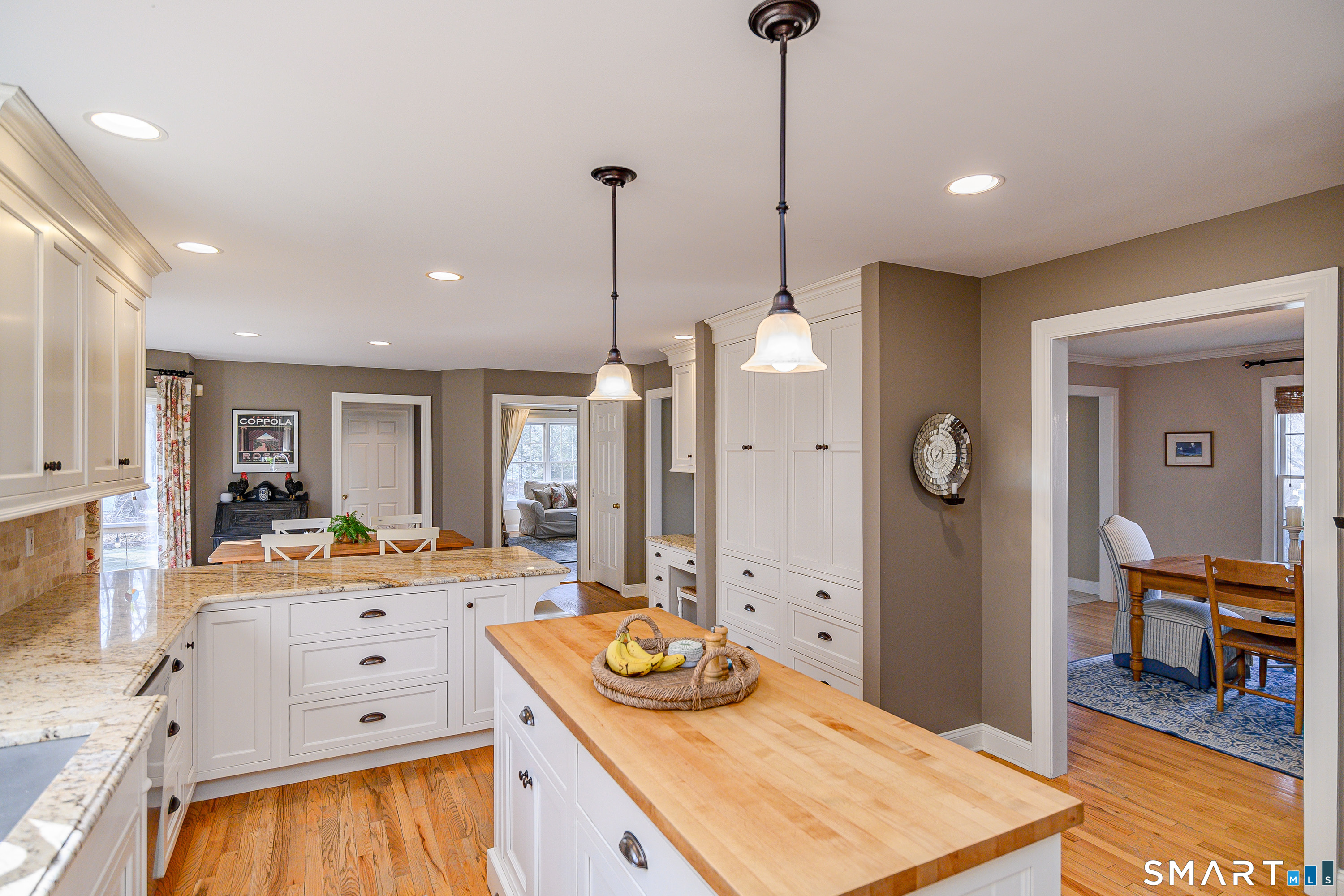 20 Charter Ridge Drive Newtown CT 06482