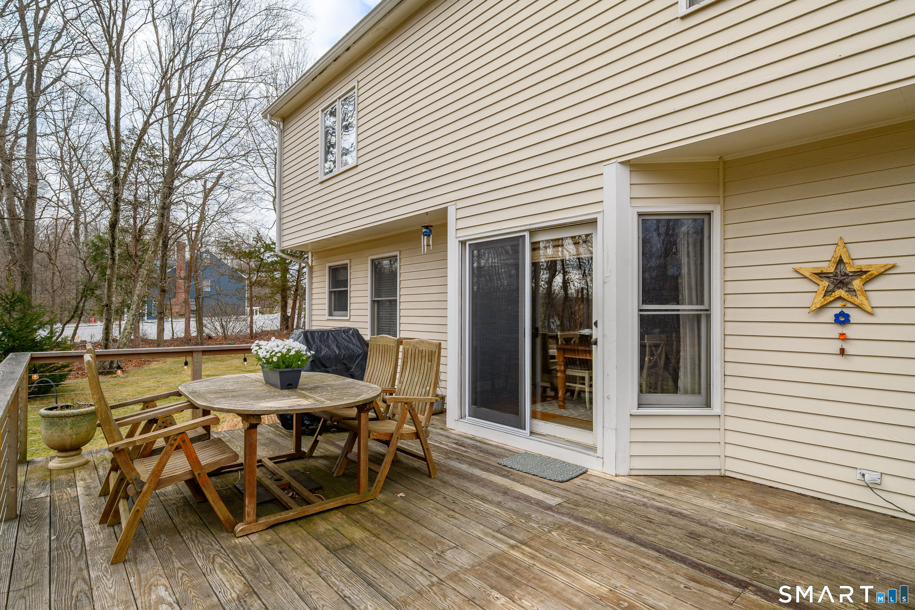 20 Charter Ridge Drive Newtown CT 06482