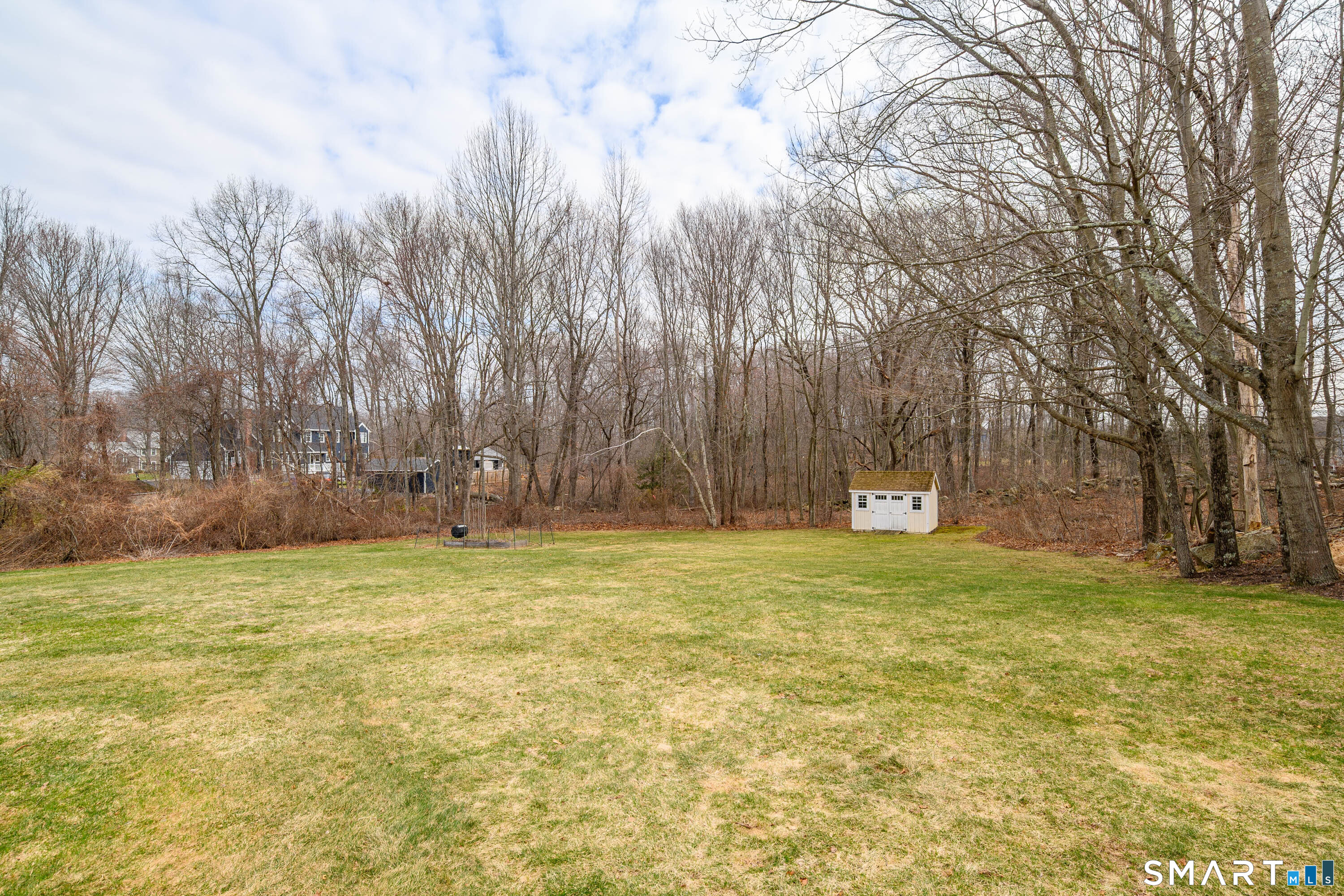 20 Charter Ridge Drive Newtown CT 06482