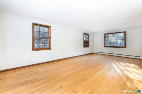 1171 Woodruff Street Southington CT 06489