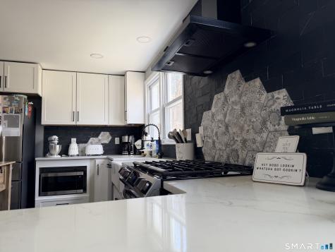 39 Candle Hill Road New Fairfield CT 06812