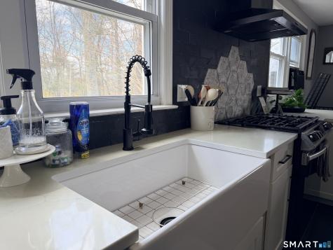 39 Candle Hill Road New Fairfield CT 06812